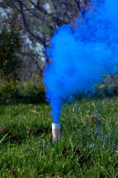 Καπνογόνο Color Smoke Bomb "It's a Boy" – Μπλε Σκόνη, 22.5 εκ - Image 2